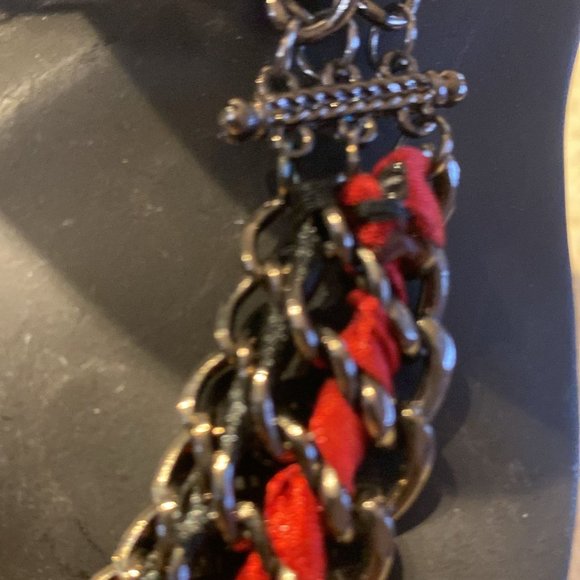 necklace - Picture 4 of 6